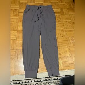 Lululemon ready to rulu jogger